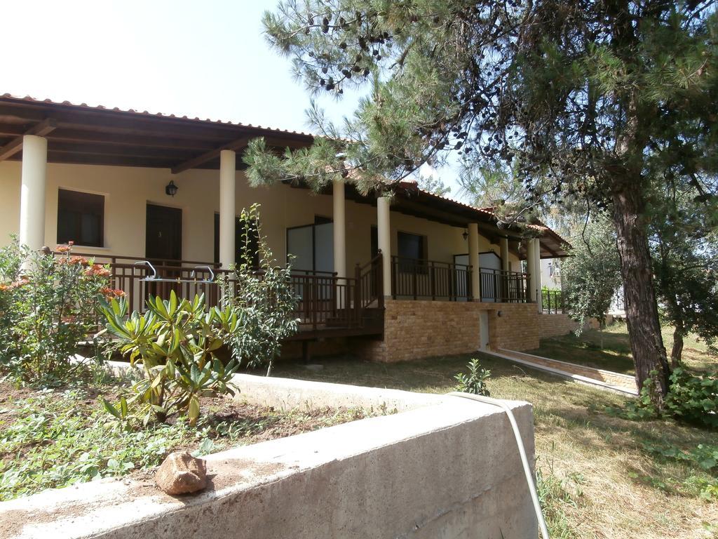 Villa Barouti Koinyra Exterior photo
